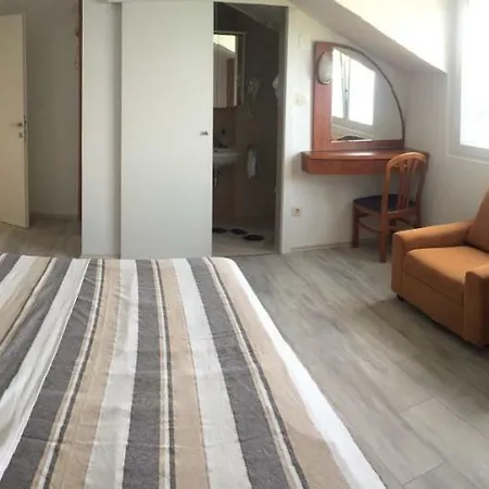 And Krstina 3* Supetarska Draga